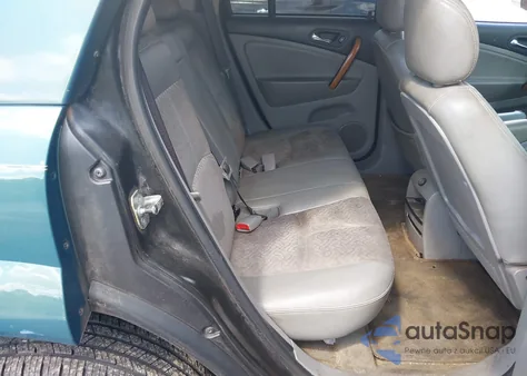 2006 Saturn Vue V6 z USA, uszkodzony, nr VIN 5GZCZ63416S898303